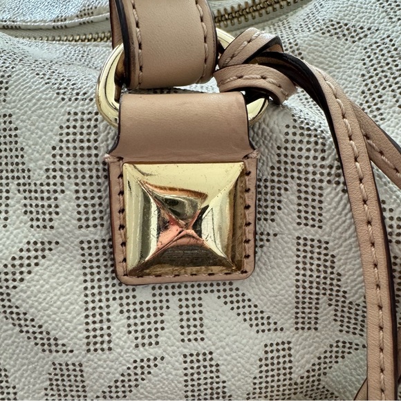 Michael Kors Grayson White/Cream Classic Monogram Speedy Satchel/Crossbody Purse - Picture 9 of 11
